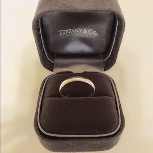 Tiffany & Co Platinum Wedding Band